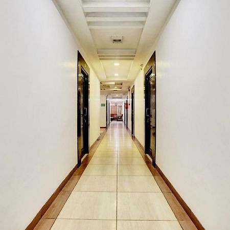 Hotel Townhouse Eluru Esterno foto